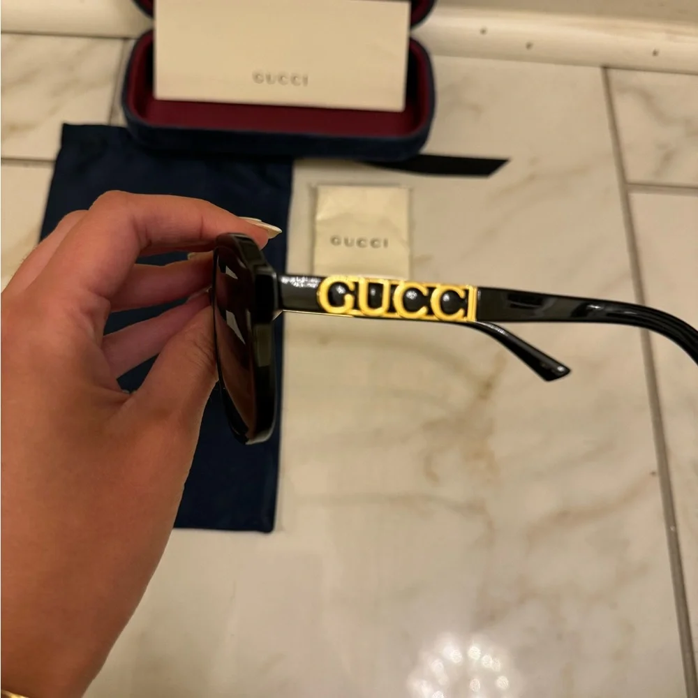 New Gucci polarized sunglasses - Picture 7 of 11